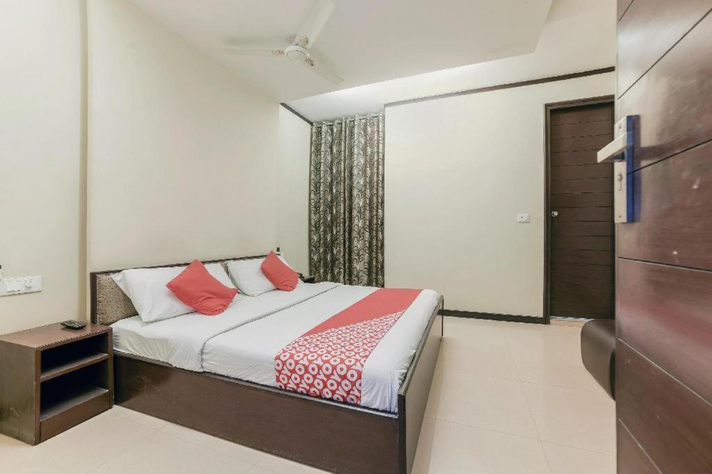 Hotel The Wind Cross Kālka Exterior foto