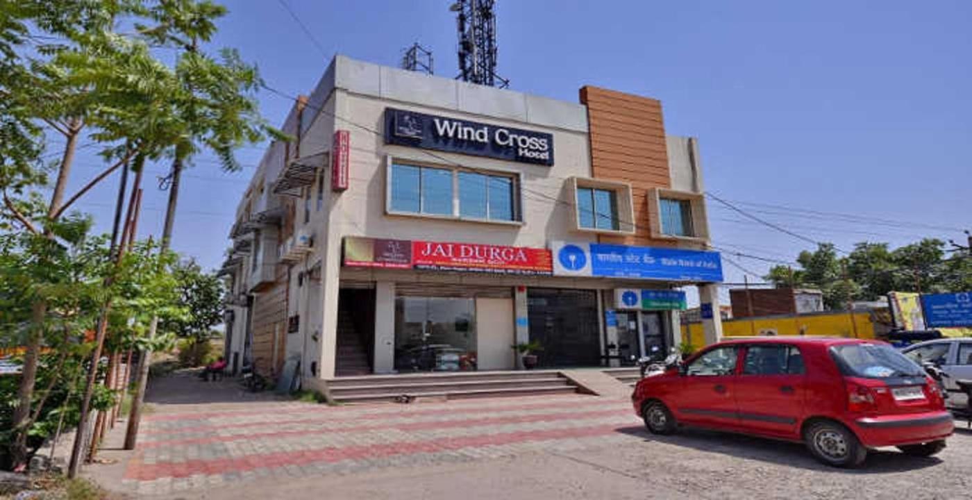 Hotel The Wind Cross Kālka Exterior foto